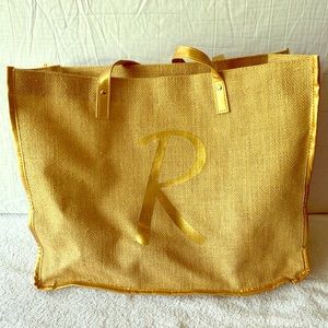 Burlap “R” initial beach bag
